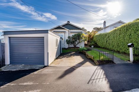 Photo of property in 19 Oakland Street, Andersons Bay, Dunedin, 9013