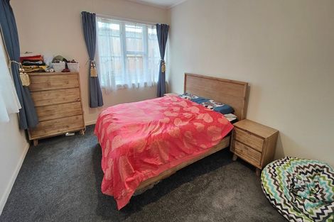 Photo of property in 1 Pollen Crescent, Melville, Hamilton, 3206