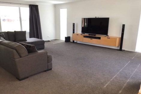 Photo of property in 5 Gladys Place, Levin, 5510