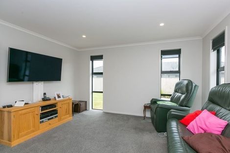 Photo of property in 7 Waitaha Place, Bell Block, New Plymouth, 4312