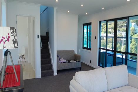 Photo of property in 4 Bewley Avenue, Macandrew Bay, Dunedin, 9014