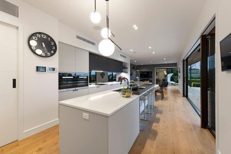 Photo of property in 8 Puna Street, Orakei, Auckland, 1071