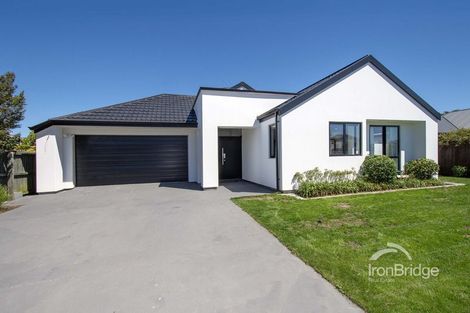 Photo of property in 46 Forest Drive, Parklands, Christchurch, 8083