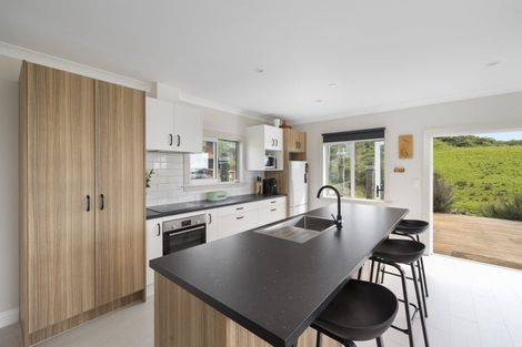 Photo of property in 13 Otaraia Road, Riversdale Beach, Masterton, 5872