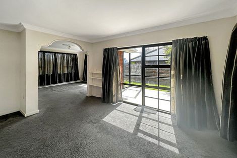 Photo of property in 2/322 Broadway Avenue, Palmerston North, 4414