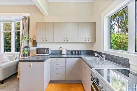 Photo of property in 37 Clifford Street, Dalmore, Dunedin, 9010