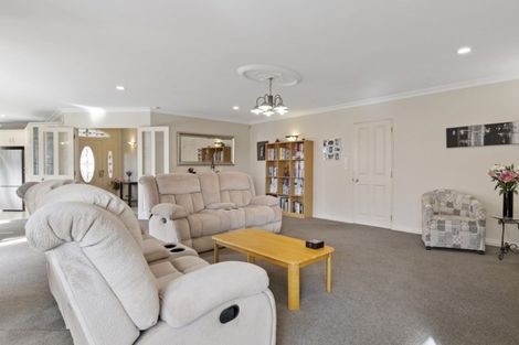 Photo of property in 28 Montana Drive, Pyes Pa, Tauranga, 3112