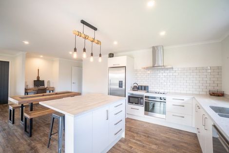 Photo of property in 1 Middleton Way, Ashhurst, 4810