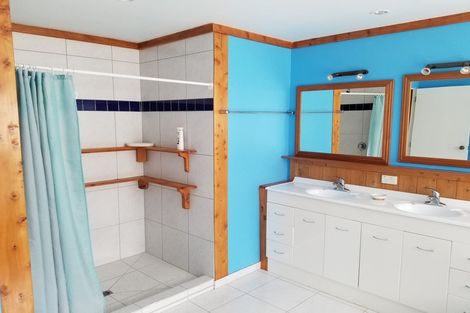 Photo of property in 18 Sir George Back Street, Opua, 0200