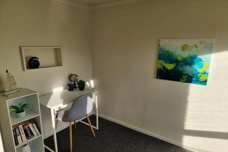 Photo of property in 2/16a Ranfurly Street, Trentham, Upper Hutt, 5018