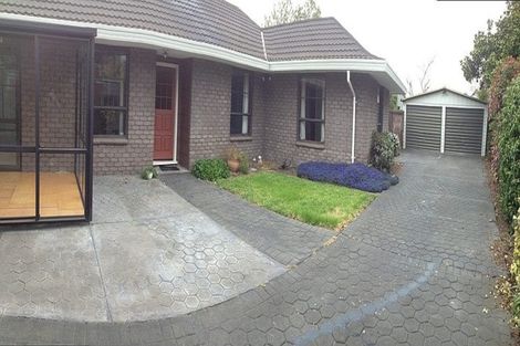 Photo of property in 48 Bellingham Place, Avonhead, Christchurch, 8042