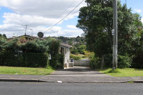 Photo of property in 1/37 Glencoe Road, Browns Bay, Auckland, 0630
