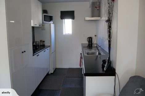 Photo of property in 2/71 Burke Street, Addington, Christchurch, 8024