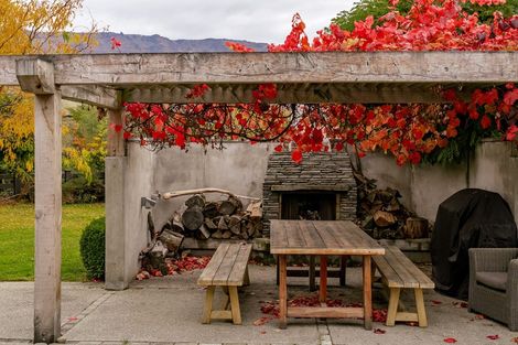 Photo of property in 12 Ferry Lane, Mount Pisa, Cromwell, 9383