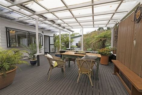 Photo of property in 214 Motutara Road, Muriwai, Waimauku, 0881