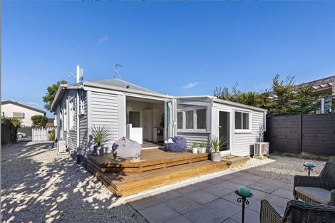 Photo of property in 1051 Colombo Street, St Albans, Christchurch, 8014