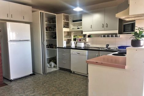 Photo of property in 82 Manor Place, Dunedin Central, Dunedin, 9016