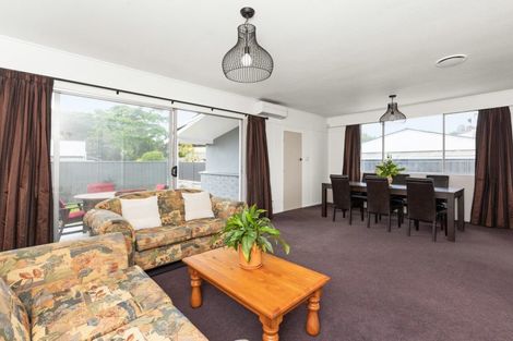 Photo of property in 86a Avondale Road, Avondale, Auckland, 1026