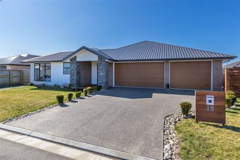 Photo of property in 19 Bradbury Avenue, Rolleston, 7614