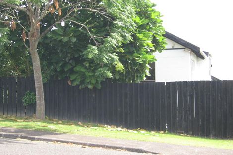 Photo of property in 1/20 Bayview Road, Bayview, Auckland, 0629