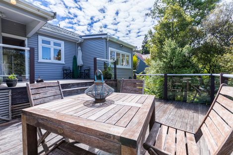 Photo of property in 360 Huia Road, Titirangi, Auckland, 0604