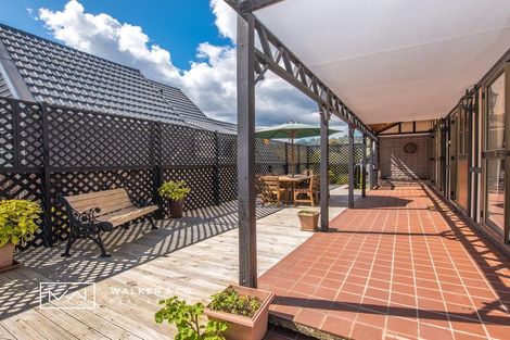 Photo of property in 10 Pioneer Grove, Silverstream, Upper Hutt, 5019