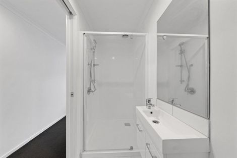 Photo of property in 8/113 Knighton Road, Hillcrest, Hamilton, 3216