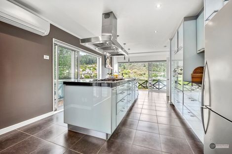 Photo of property in 23 Tapestry Grove, Silverstream, Upper Hutt, 5019