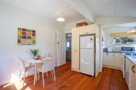 Photo of property in 4 Waimea Road, Waikanae Beach, Waikanae, 5036