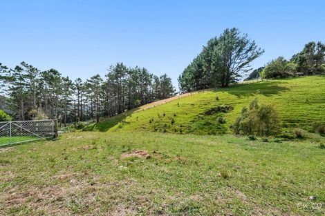 Photo of property in 10 Cottle Park Drive, Normandale, Lower Hutt, 5010