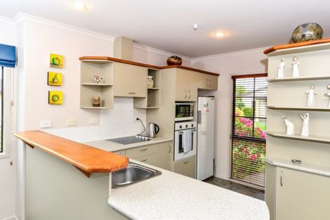 Photo of property in Bramley Gardens, 1/3 Turnbury Court, Rototuna, Hamilton, 3210