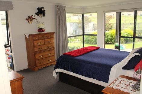 Photo of property in 7 Molesworth Drive, Mangawhai, 0505