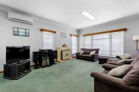 Photo of property in 11 Charles Crescent, Beerescourt, Hamilton, 3200