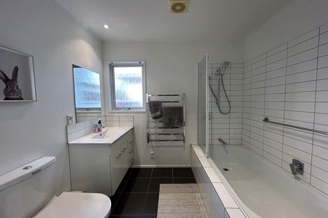 Photo of property in 1/15 King Street, Taradale, Napier, 4112