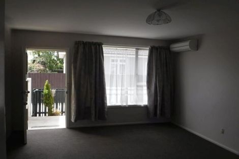 Photo of property in 2/79 Champion Street, Edgeware, Christchurch, 8013