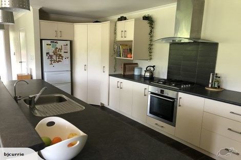 Photo of property in 8 Shere Lane, Linton, Palmerston North, 4472
