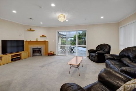 Photo of property in 24 Brown Street, Inglewood, 4330