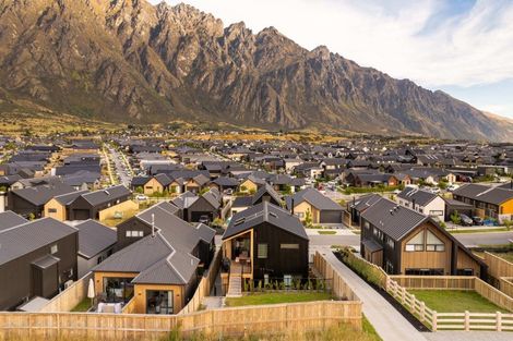 Photo of property in 18 Grain Close, Jacks Point, 9371