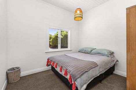 Photo of property in 12 Karioi Crescent, Raglan, 3225