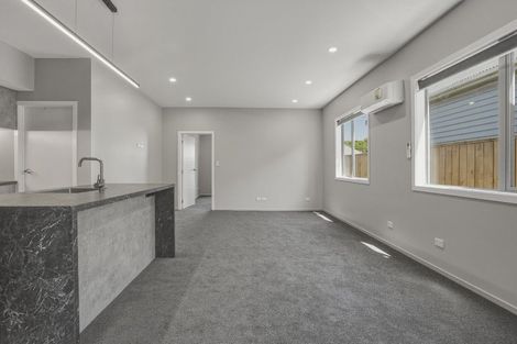 Photo of property in 43 Bradshaw Street, South Dunedin, Dunedin, 9012