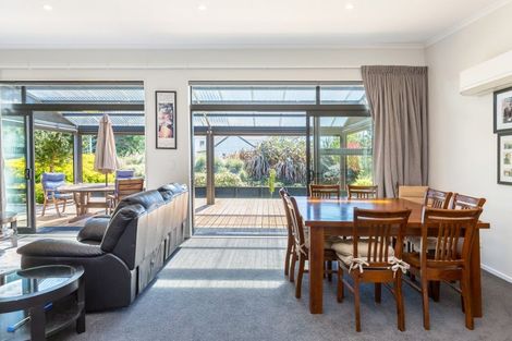 Photo of property in 6 Ataahua Place, Featherston, 5710