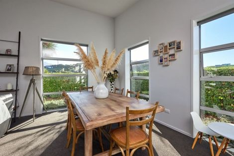 Photo of property in 1 Mcrae Gardens, Kaikoura Flat, Kaikoura, 7371