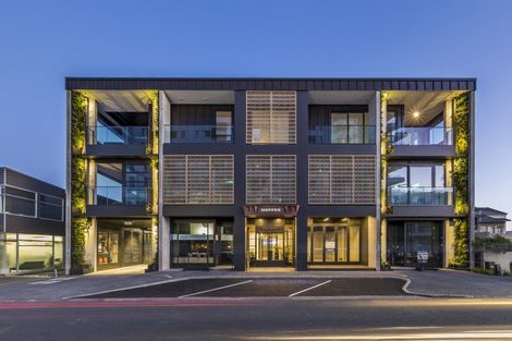 Photo of property in 7/14 Tamariki Avenue, Orewa, 0931