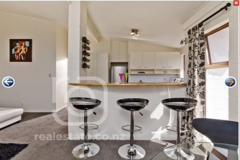 Photo of property in 1/72 Mountbatten Avenue, Hillcrest, Auckland, 0627