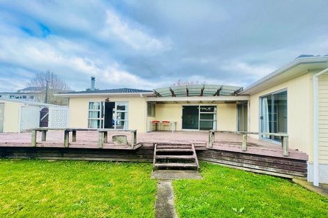 Photo of property in 94 Te Atatu Road, Te Atatu South, Auckland, 0610