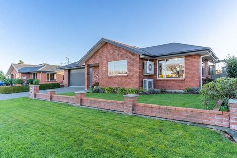 Photo of property in 100 Park Street, Winton, 9720