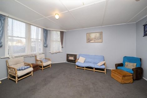 Photo of property in 25 Milmoe Street, Hawera, 4610