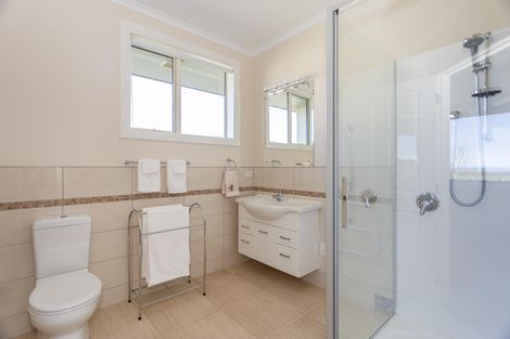 Photo of property in 305 Redcastle Road, Oamaru North, Oamaru, 9492