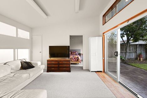 Photo of property in 3 Armagh Street, Hamilton East, Hamilton, 3216