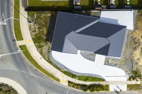 Photo of property in 1 Mawai Hakona Drive, Wallaceville, Upper Hutt, 5018